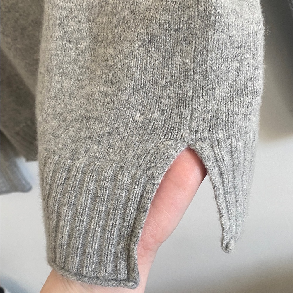 Jenni Kayne Everyday Sweater Light Gray Crew Neck Sweater - Picture 7 of 16